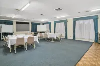 Park Motor Inn