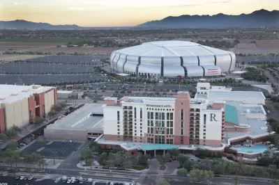 Renaissance Phoenix Glendale Hotel & Conference Center 톨마초프 팜 주변 호텔