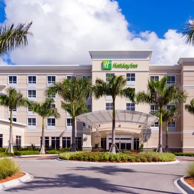Crowne Plaza FT. MYERS GULF COAST by IHG Hotels near Southwest Florida International Airport