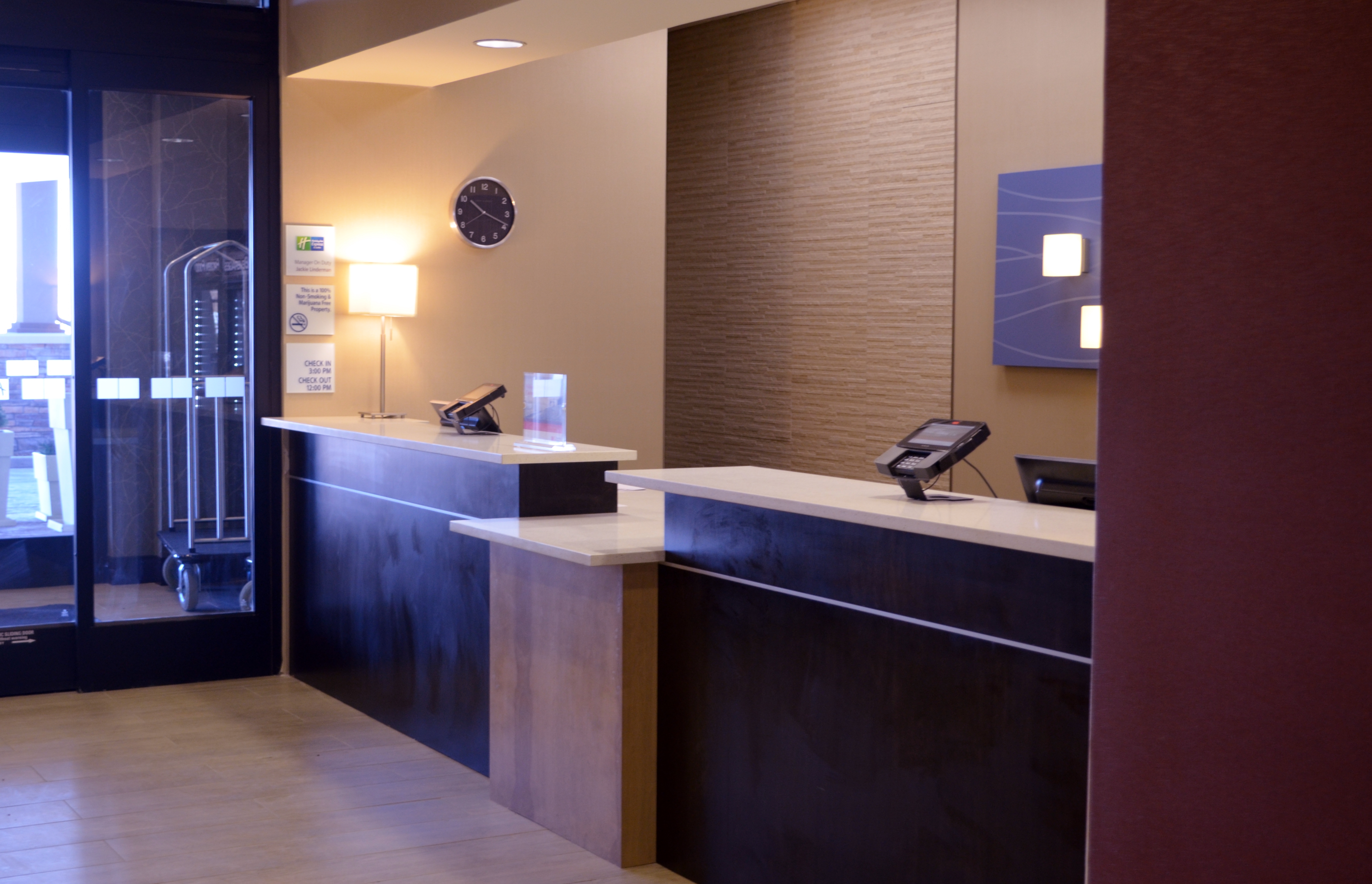 Holiday Inn Express & Suites Denver South - Castle Rock, an Ihg Hotel