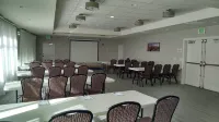Holiday Inn Express & Suites Price Hôtels à : Price