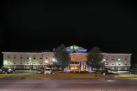 Holiday Inn Express & Suites Pell City