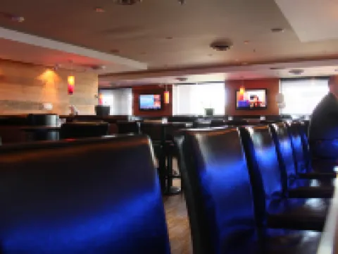 ホリデイ イン ホテル & スイーツ サリー イースト クローバーデール by IHG サリーのホテル