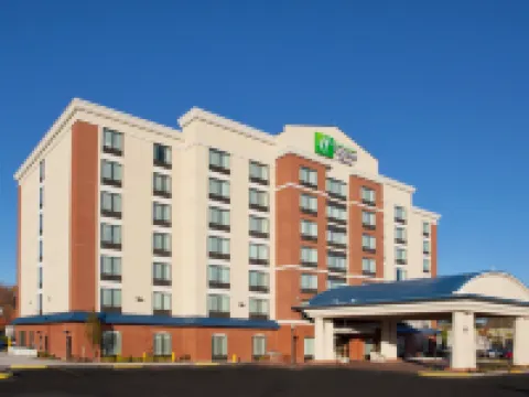 Holiday Inn Express & Suites COLUMBUS OSU-MEDICAL CENTER by IHG Hotels in Columbus