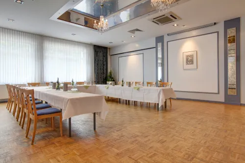 Zum Starenkasten Gmbh Hotels in Wolfenbuttel