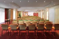 Land-Gut-Hotel Zum Alten Forsthaus - Aufladestation für Elektroautos Hotels in Hurtgenwald