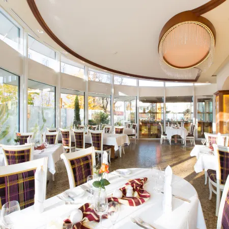 Akzent Hotel Restaurant Altdorfer Hof