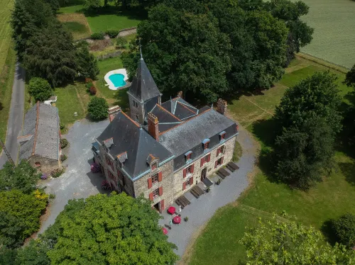 Le Domaine de la Briandais, expérience de sobriété électromagnétique Hotels in Missillac