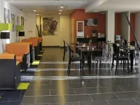 Lagrange Aparthotel Montpellier Millénaire - Aamiainen