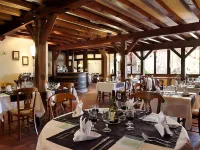 Logis Hôtel le Saint Florent Hoteles en Cheverny