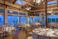 Reefhouse Resort and Marina - breakfast