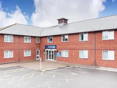 Travelodge Barnstaple Hotel 巴恩斯特珀爾附近的飯店