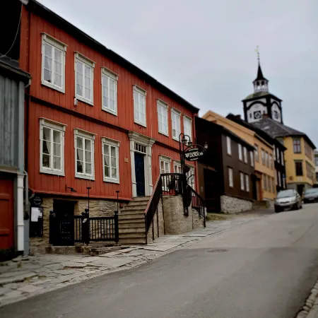 Vertshuset Røros Отели в г. Ророс