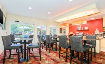 Sonesta Simply Suites Houston Brookhollow