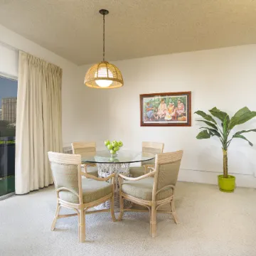 Polynesian Residences Waikiki Beach