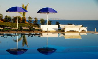 Samothraki Beach Boutique Hotel - Housity