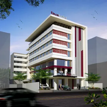 Favehotel Olo Padang Hotels near Carocok Beach