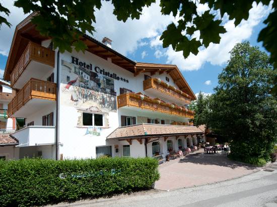 Hotel Cristallo-Vigo di Fassa Updated 2022 Room Price-Reviews & Deals |  Trip.com