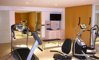 Viola Palace Hotel - Housity