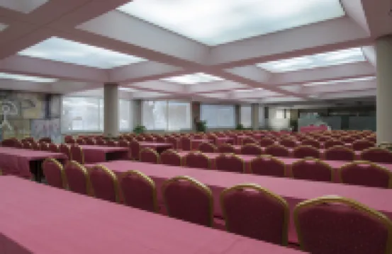 因達洛公園飯店