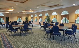 Comfort Inn & Suites Milford / Cooperstown