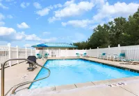 Days Inn by Wyndham Forest