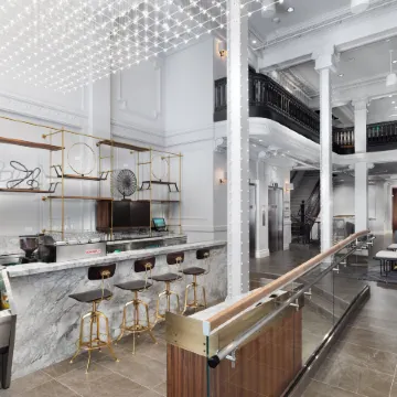 Axiom Hotel Отели рядом с достопримечательностью «Авиакомпания»