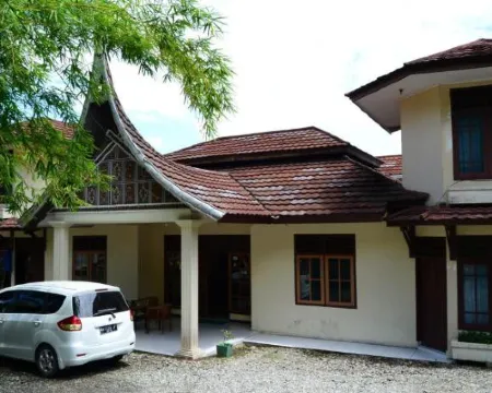 Tan Dirih Hotel Maninjau Hoteles en Agam