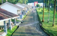 Surya Hotel & Resort Baturraden - parking