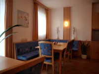 Gastezimmer Heidlmayr Hotels near Confiserie Wenschitz
