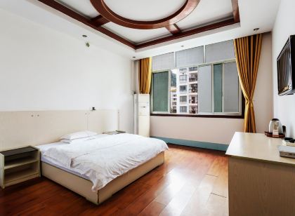 Debao Hongshanyuan Hotel