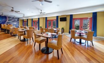 Hotel Indigo San Antonio-Riverwalk