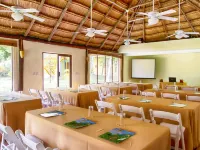 Hotel Villas Chicanna Hotels in Xpujil