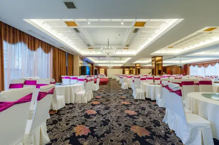 Jinqian Jiahua Hotel