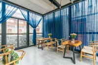 Luoyang lanshe Hotel (Luoyi ancient city store)