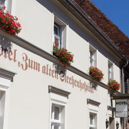 Up Hus Hotel Neuruppin