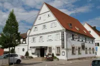 Hotel & Gasthof Krone Hotels in Adelsried