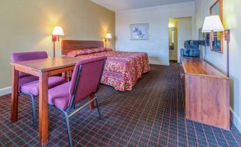 Americas Best Value Inn & Suites Forsyth