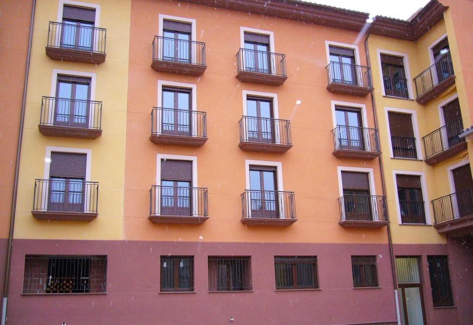 Apartamentos Puerta Muralla-Teruel Updated 2023 Room Price-Reviews & Deals  | Trip.com