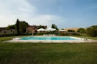 Agriturismo Il Poderino - Pools