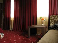 Novozhenovskiy Hotel