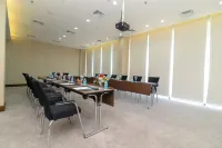 Golden Tulip Dammam Corniche Hotel