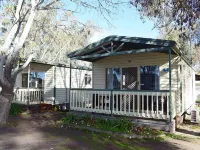 Cohuna Waterfront Holiday Park Hotels in Kerang