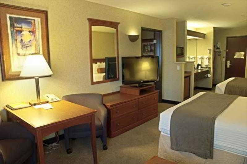 Best Western Plus Northwind Inn & Suites