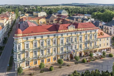 Savoy Spa & Kurhotel Hotels in Франтішкові-Лазне