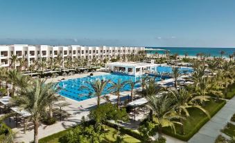 JAZ Elite Crystal, Almaza Bay