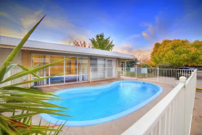 Boulevarde Motor Inn Hotel a Ashmont