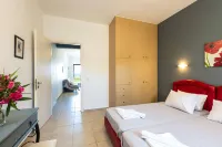 Yiannis Apartments - Pet friendly