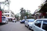 Lions Den Hotel - ห้องครัว
