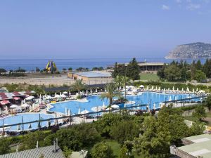 Green Garden Resort & Spa Hotel